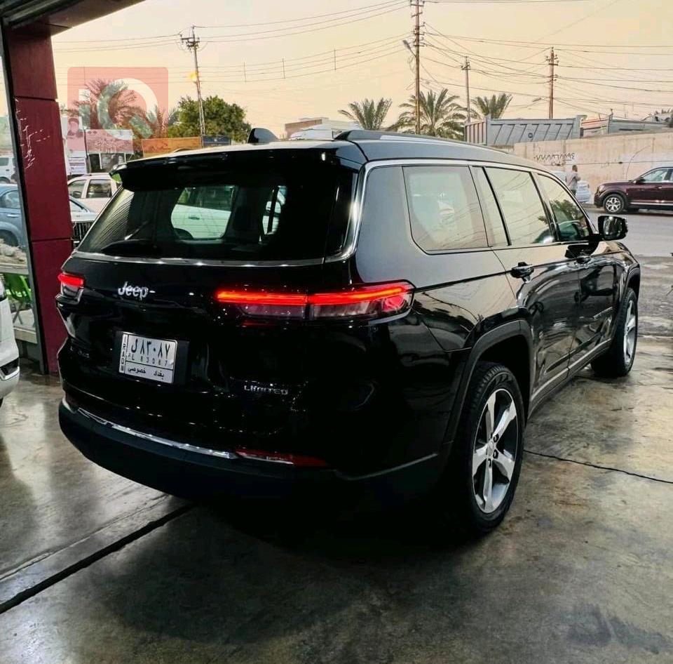 جیپ L گراند شیرۆکی